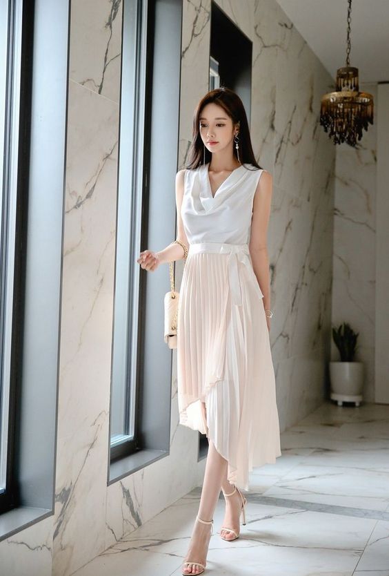 Váy xếp nếp