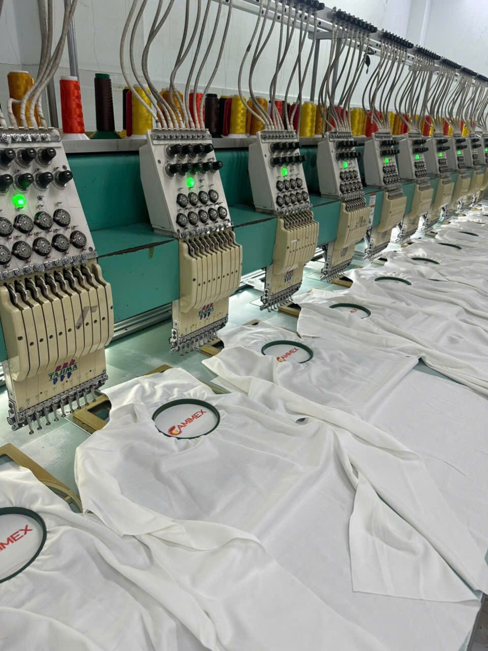Quy trình in thêu – đóng gói tại xưởng may áo thun TPHCM