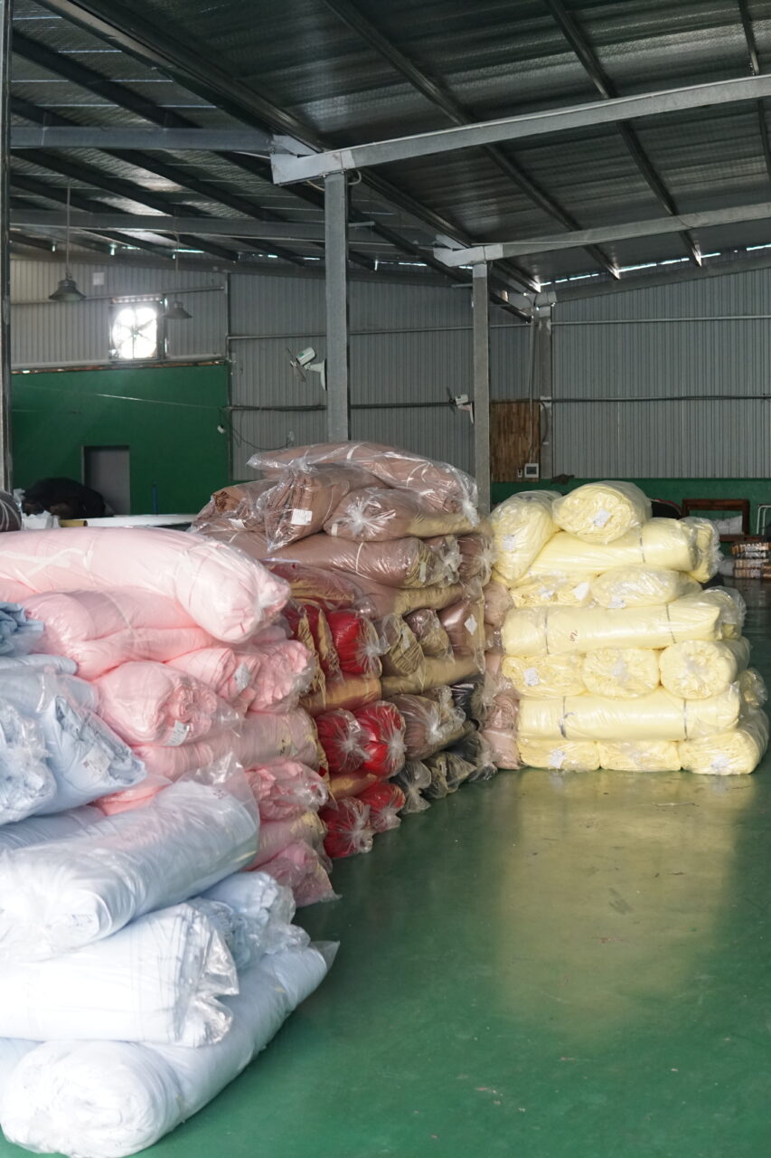 xuong may ao thun tphcm say happy san xuat so luong lon